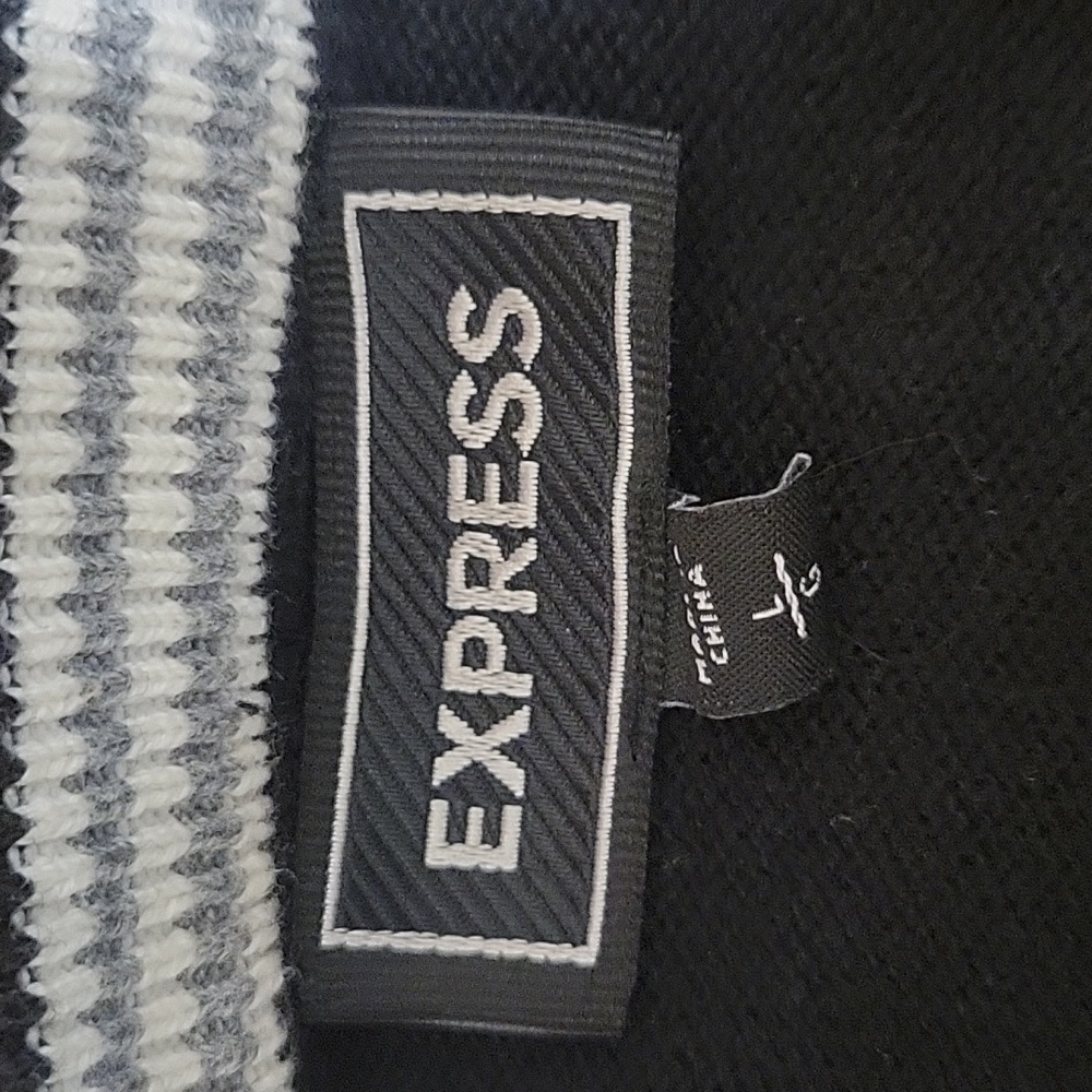 Express Shirt - Picture 4 of 4